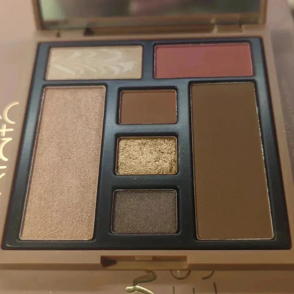 NIB Ciate London Brazilian Glow Face Palette in Medium Dark